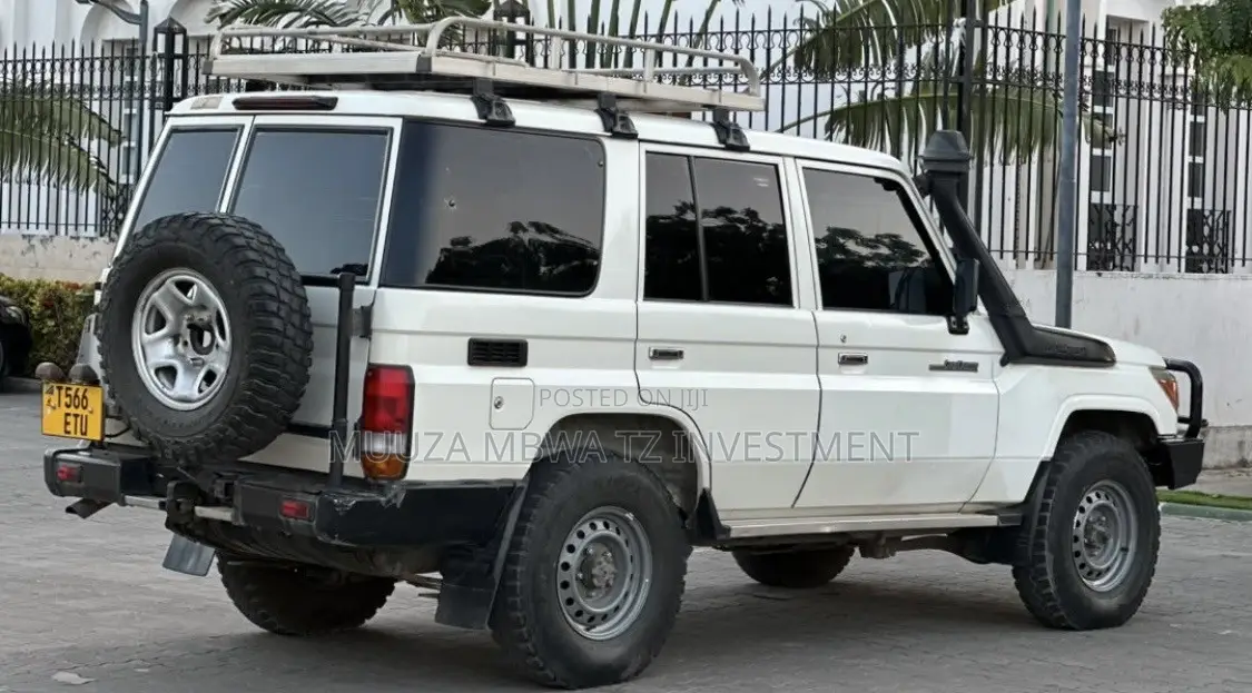 Toyota Land Cruiser 76 Series 2020 White