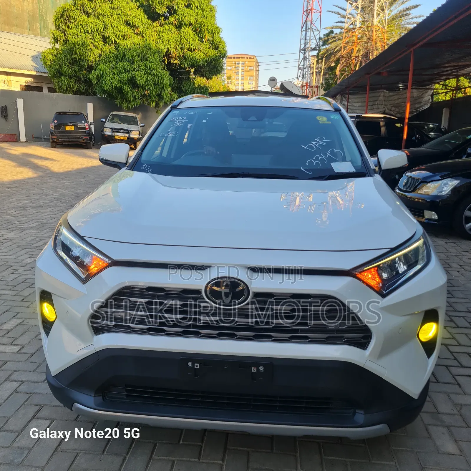 Toyota RAV4 2019 White