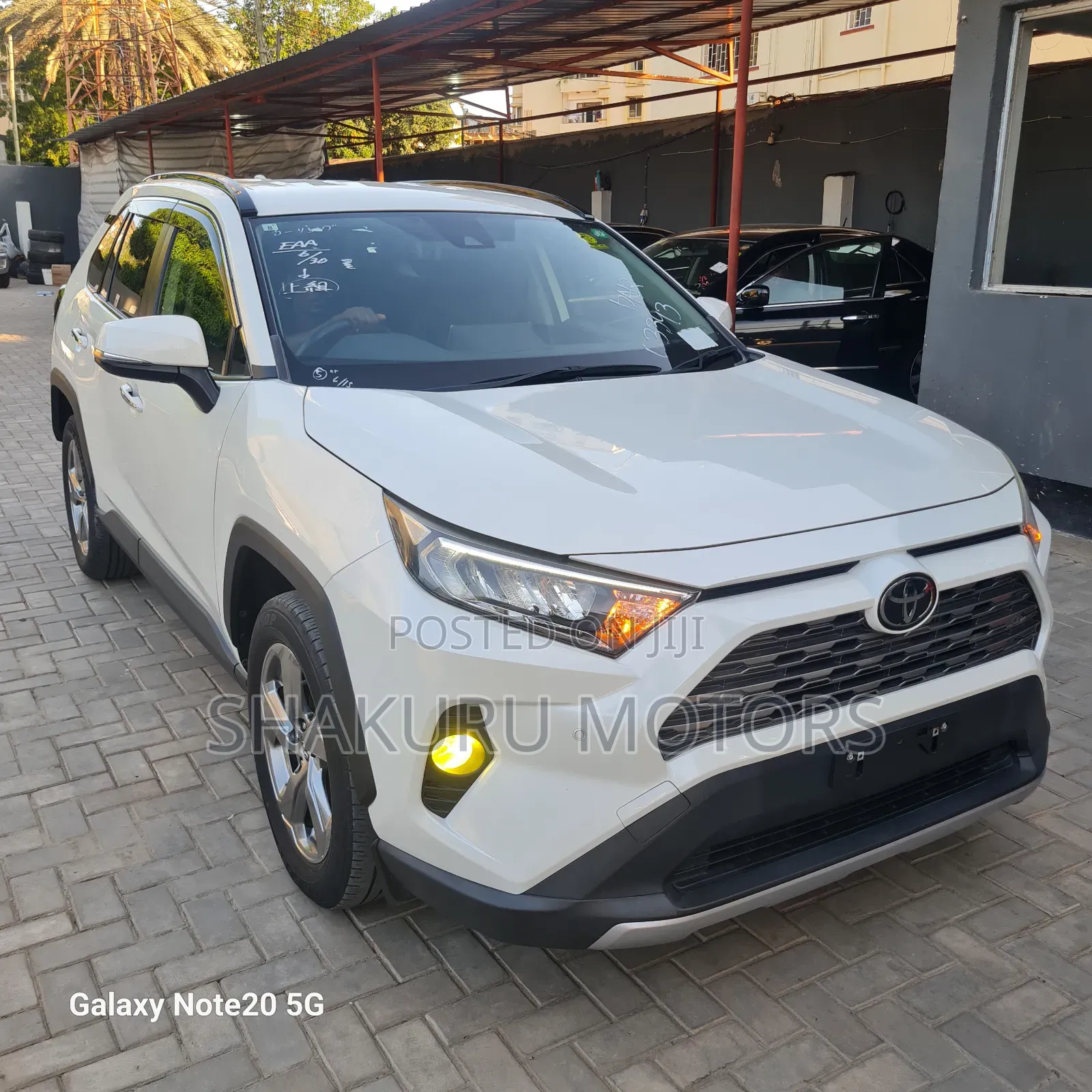 Toyota RAV4 2019 White