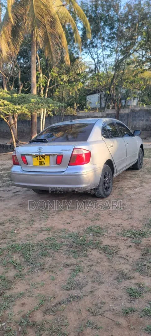 Toyota Premio 2005 Silver