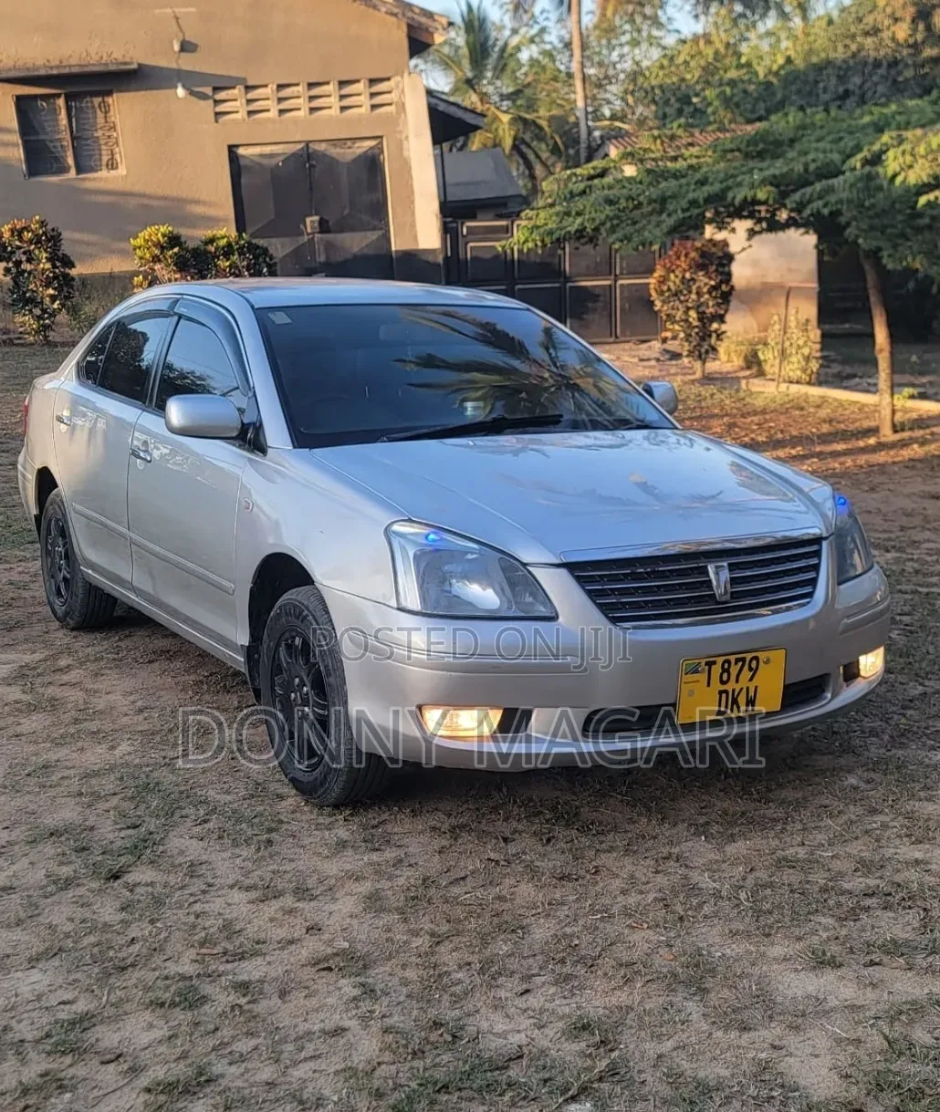 Toyota Premio 2005 Silver