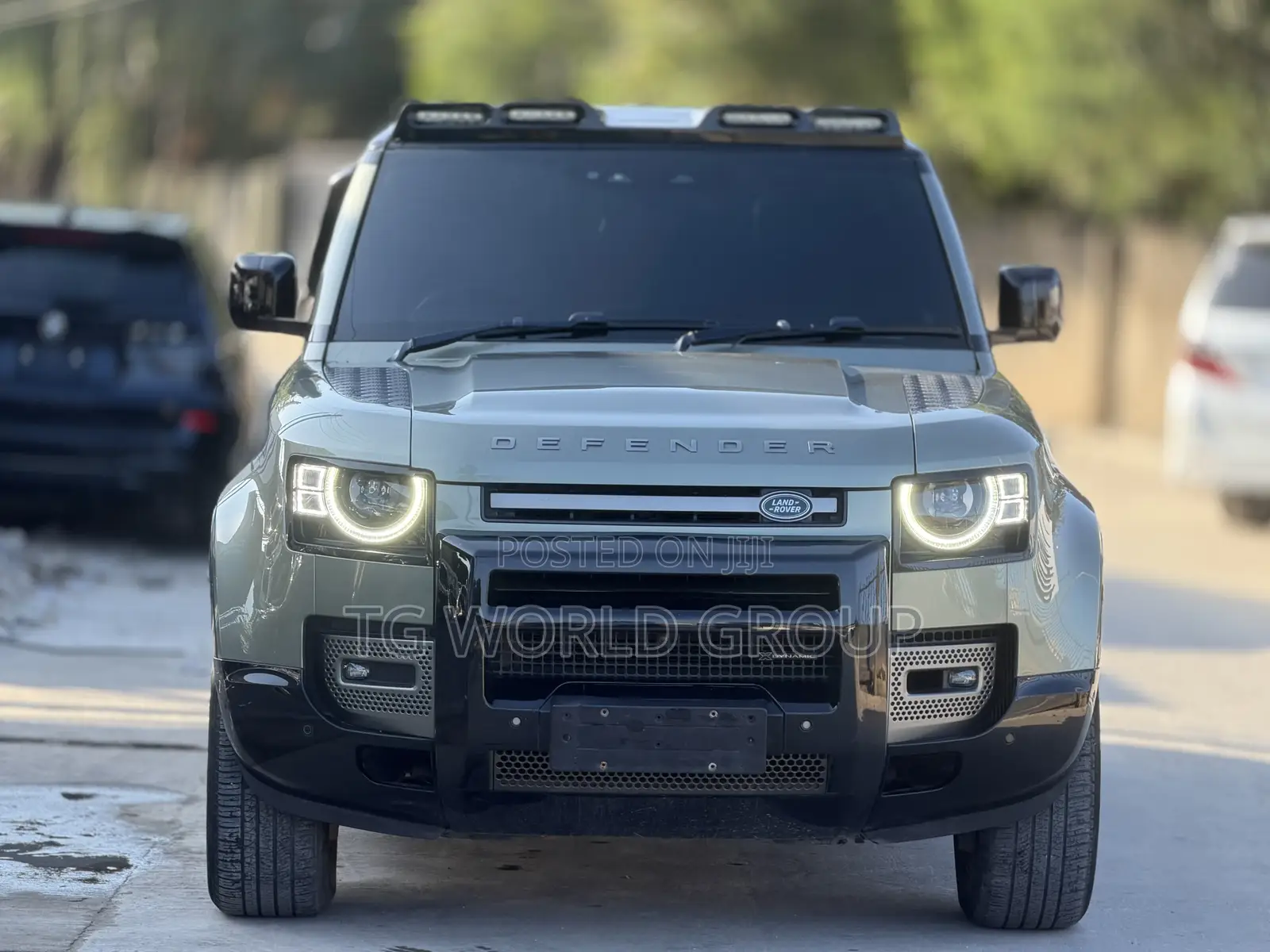 Land Rover Defender X-Dynamic SE 2023 Green