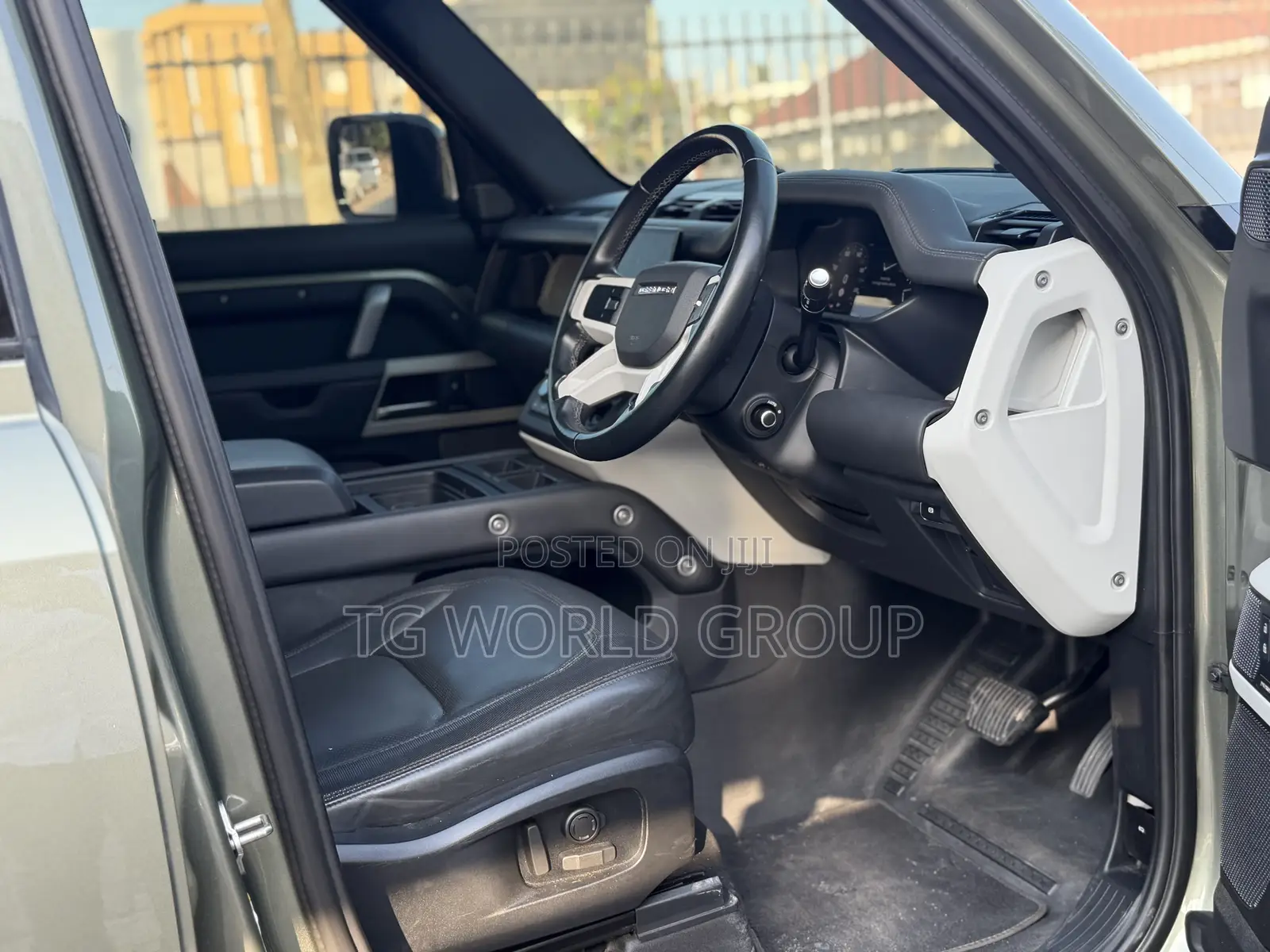 Land Rover Defender X-Dynamic SE 2023 Green