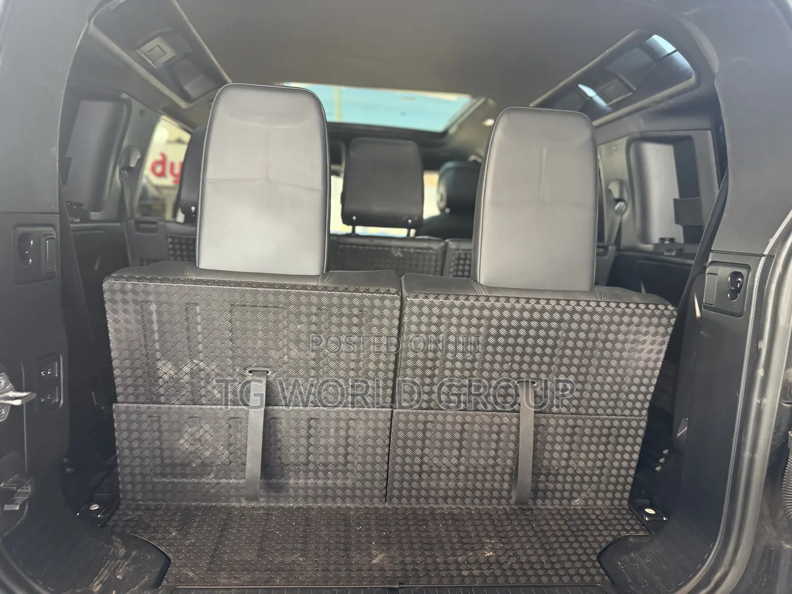 Land Rover Defender X-Dynamic SE 2023 Green