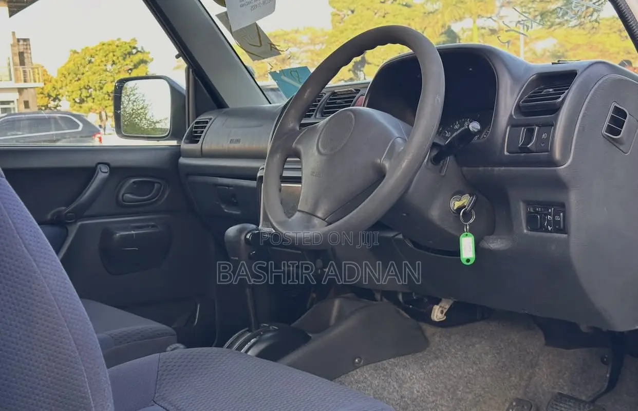 Suzuki Jimny 2002 White