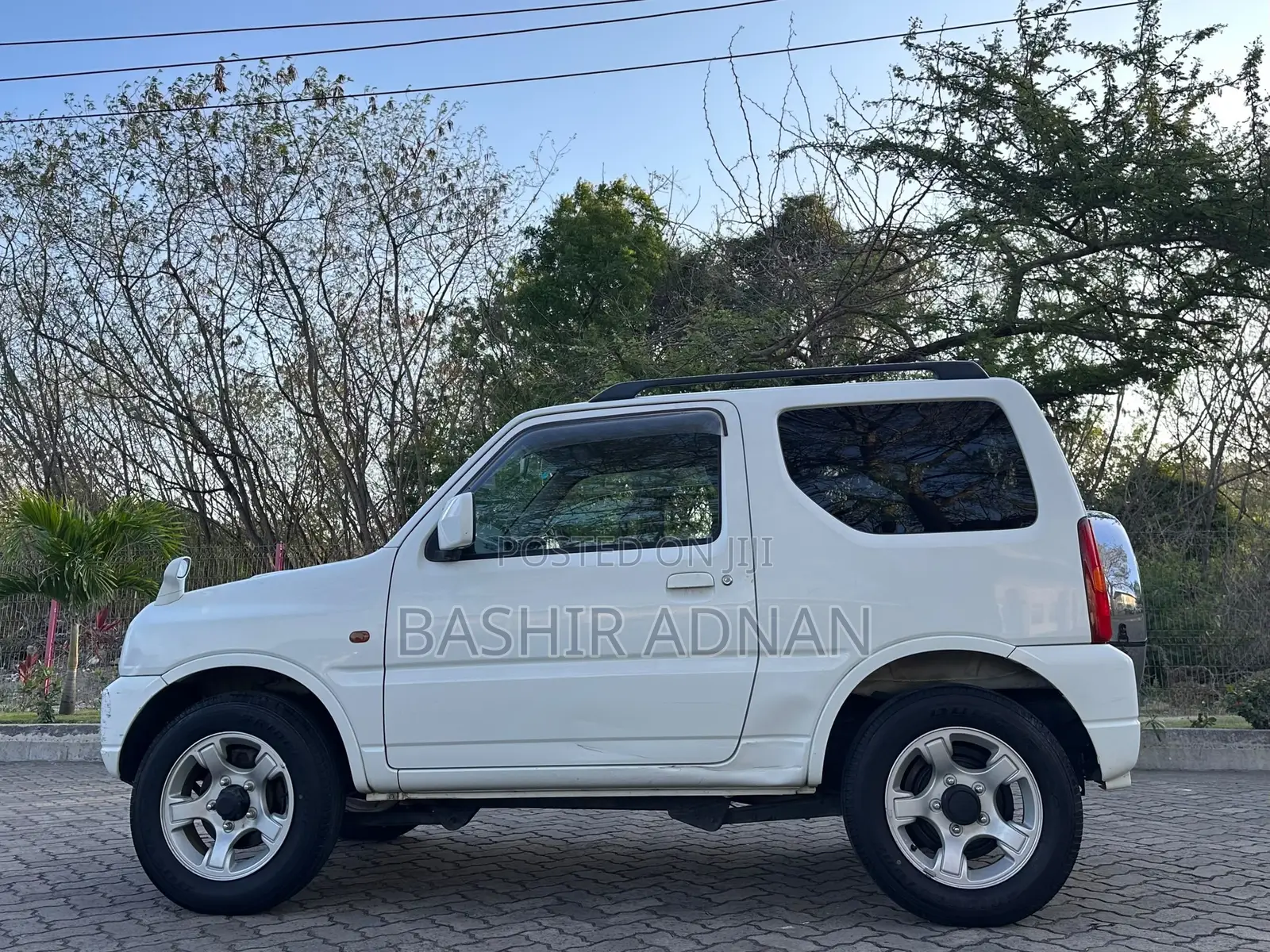 Suzuki Jimny 2002 White