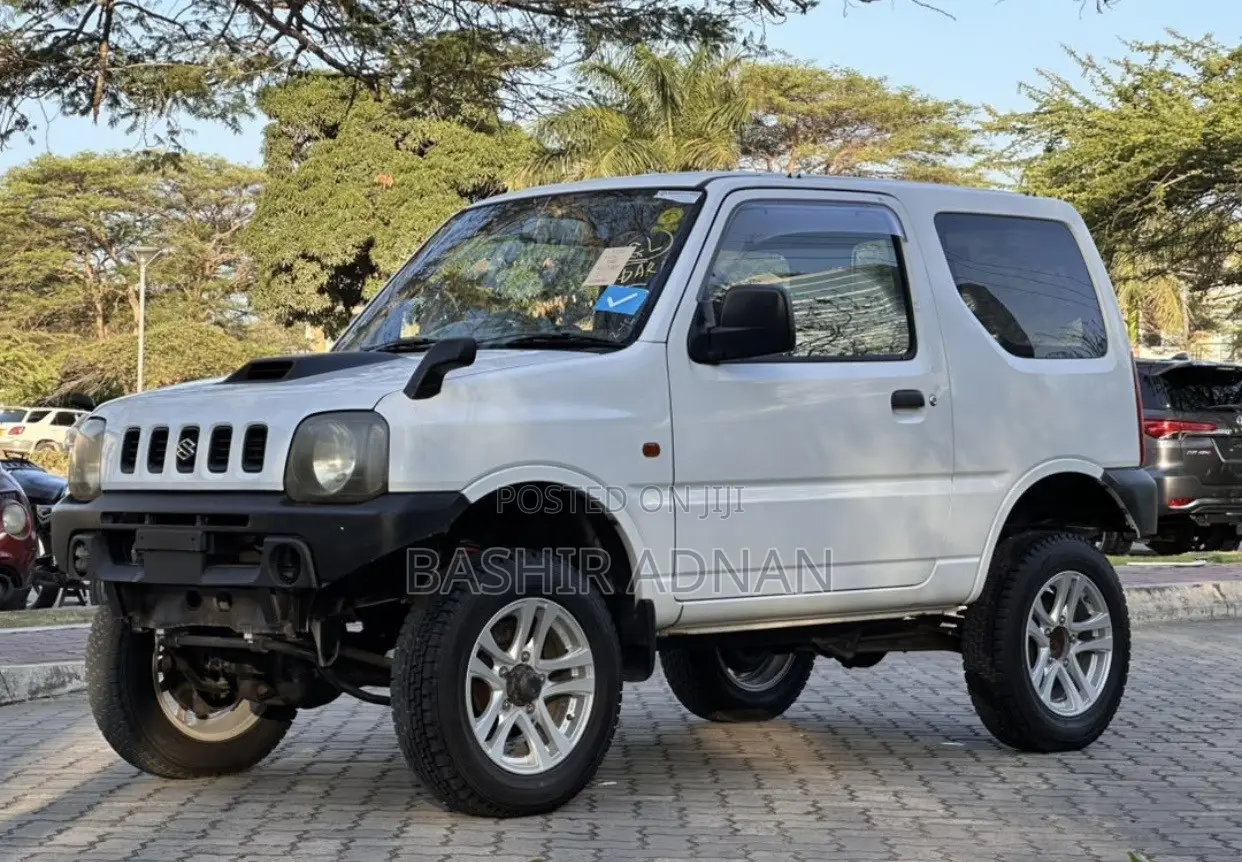 Suzuki Jimny 2000 Pearl
