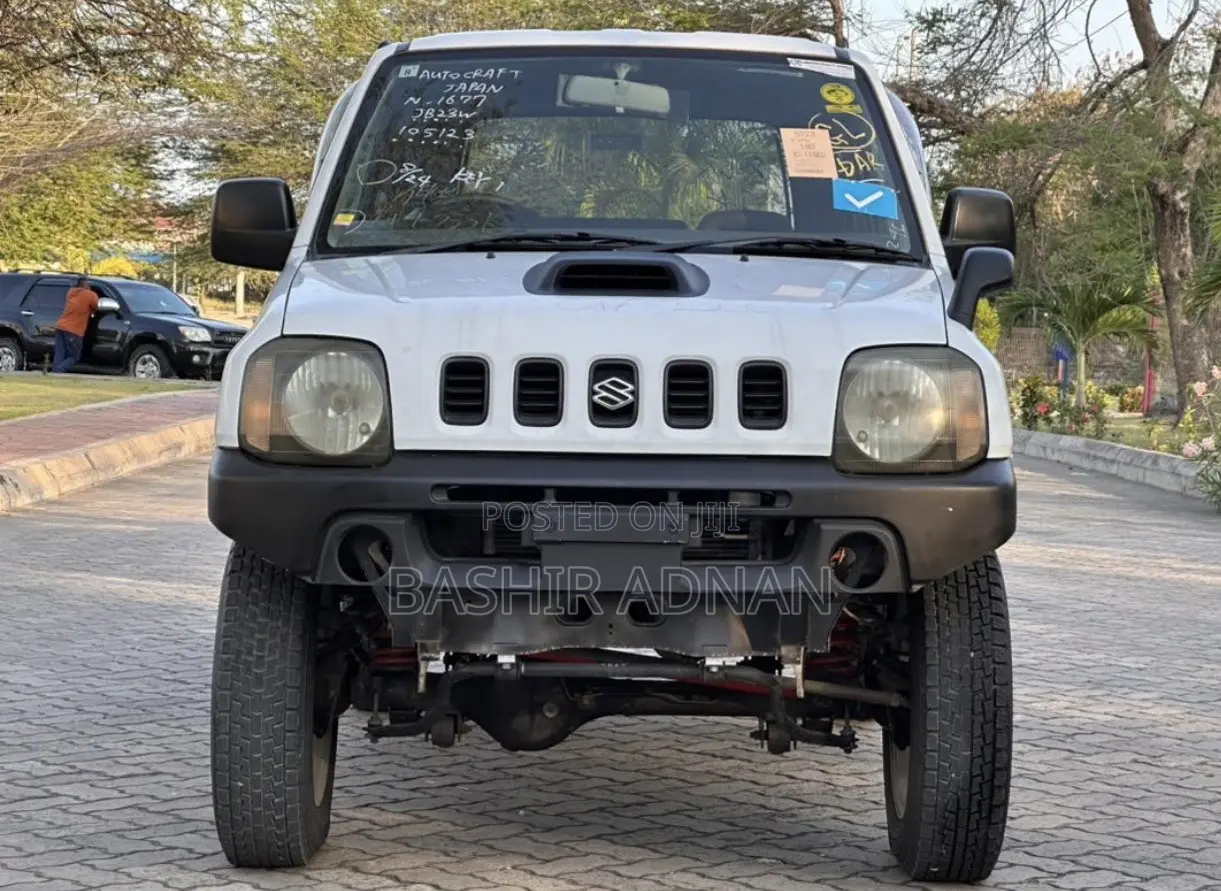 Suzuki Jimny 2000 Pearl