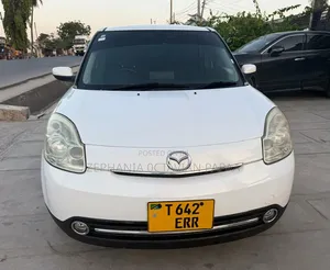 Mazda Verisa 2007 White