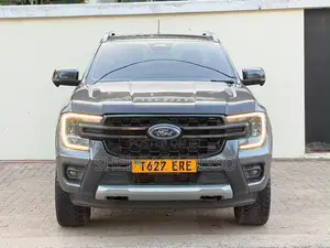 Ford Ranger Wildtrak 2023 Gray