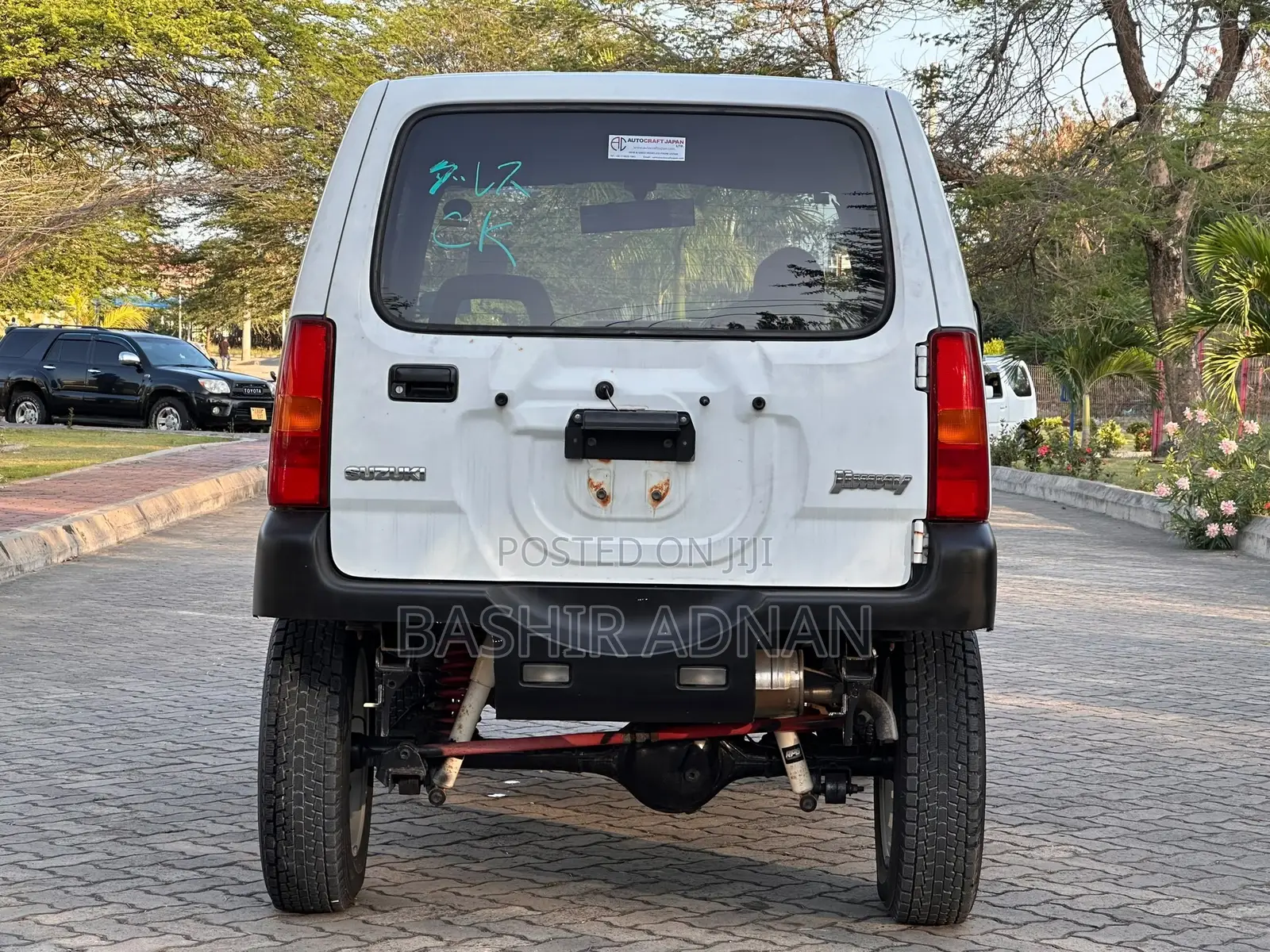 Suzuki Jimny 2000 Pearl