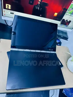 Laptop Lenovo Yoga Book 9i 4GB Intel Atom SSD 128GB