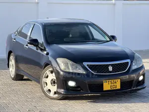 Toyota Crown 2010 Black