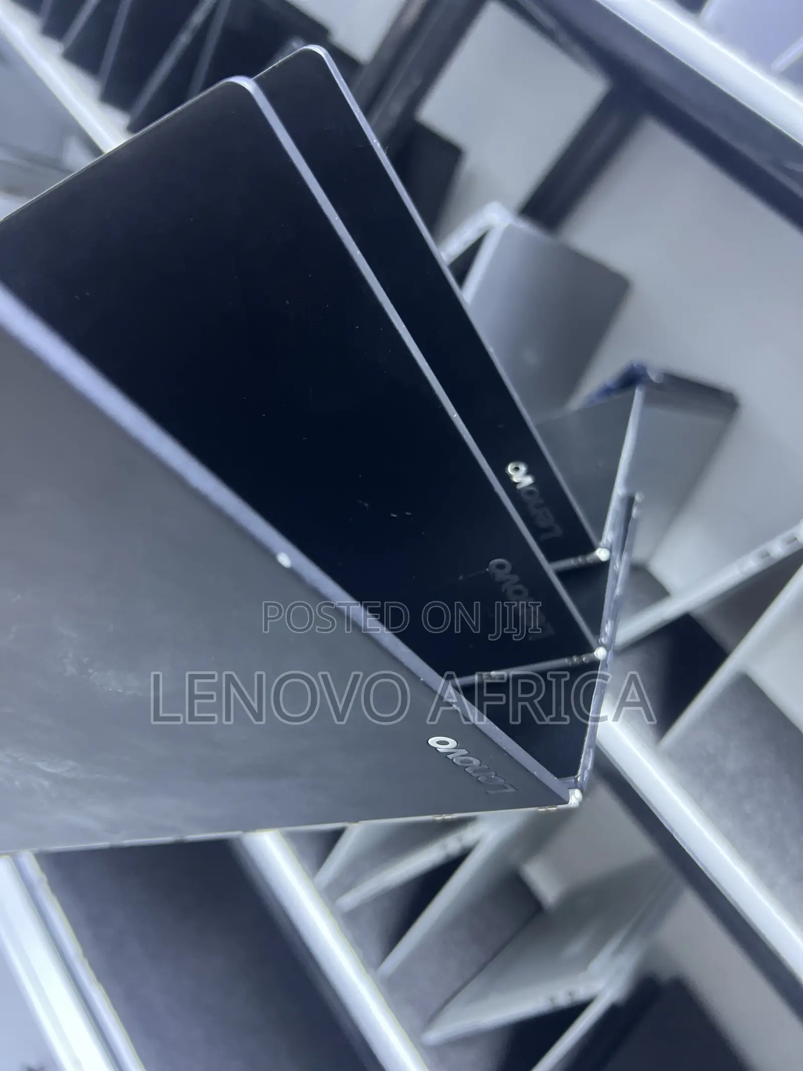 Laptop Lenovo Yoga Book 9i 4GB Intel Pentium SSD 128GB