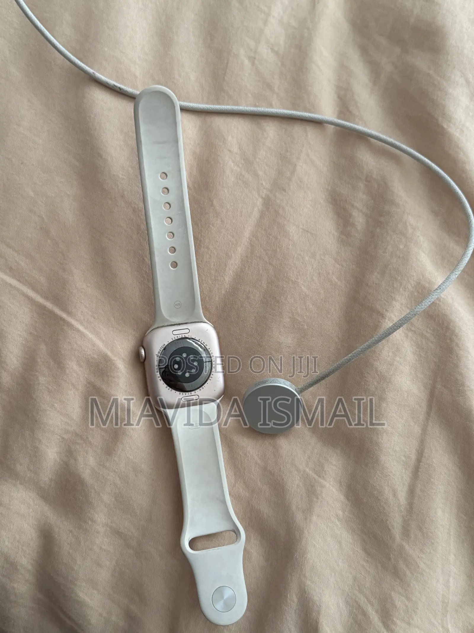 Apple Watch Series 11 42MM