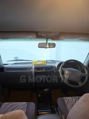 Toyota Land Cruiser Prado 2000 Silver
