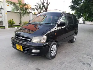 Toyota Noah 2005 Black