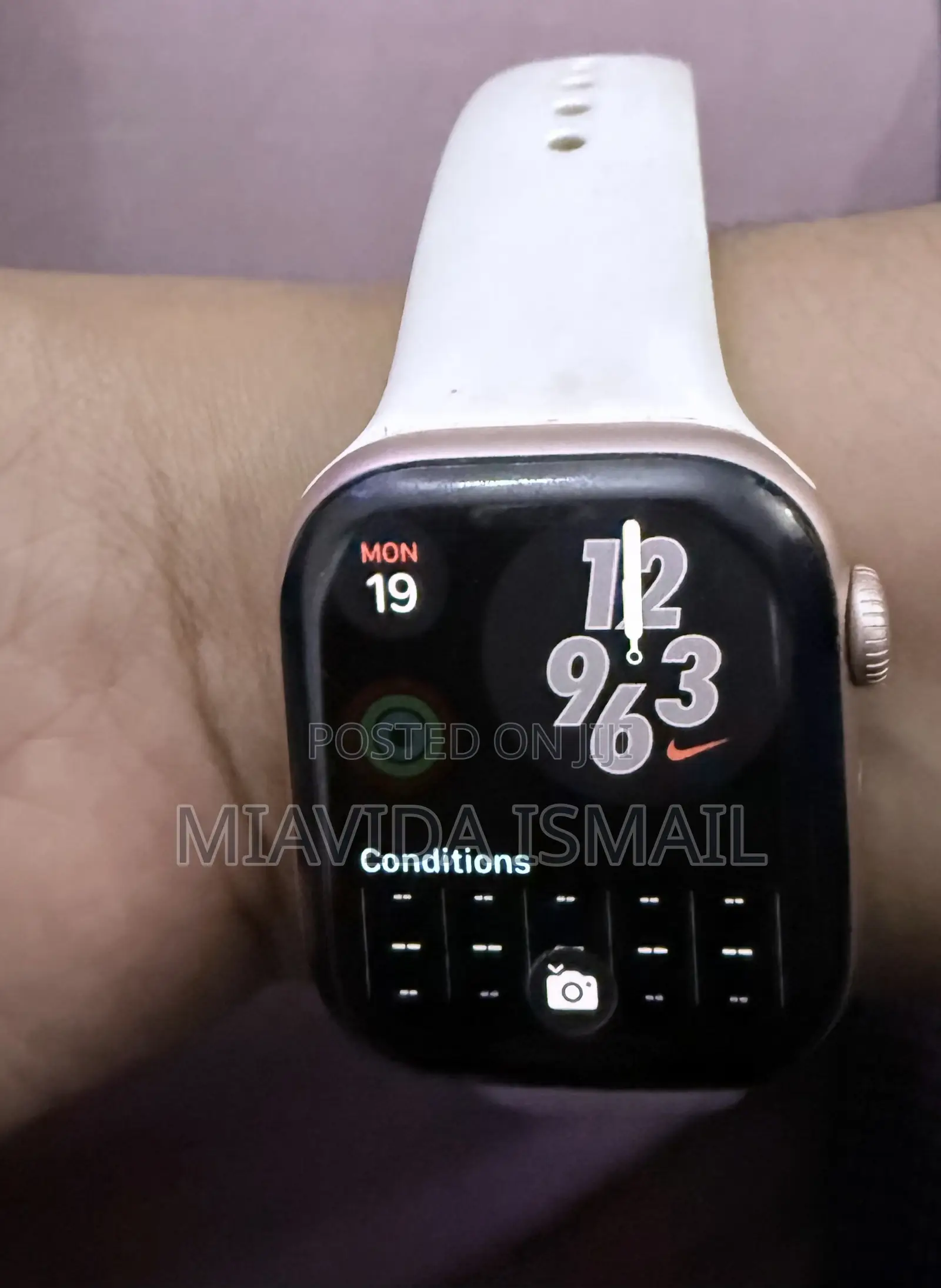 Apple Watch Series 11 42MM