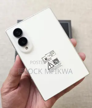 New Samsung Galaxy Z Fold8 256 GB White