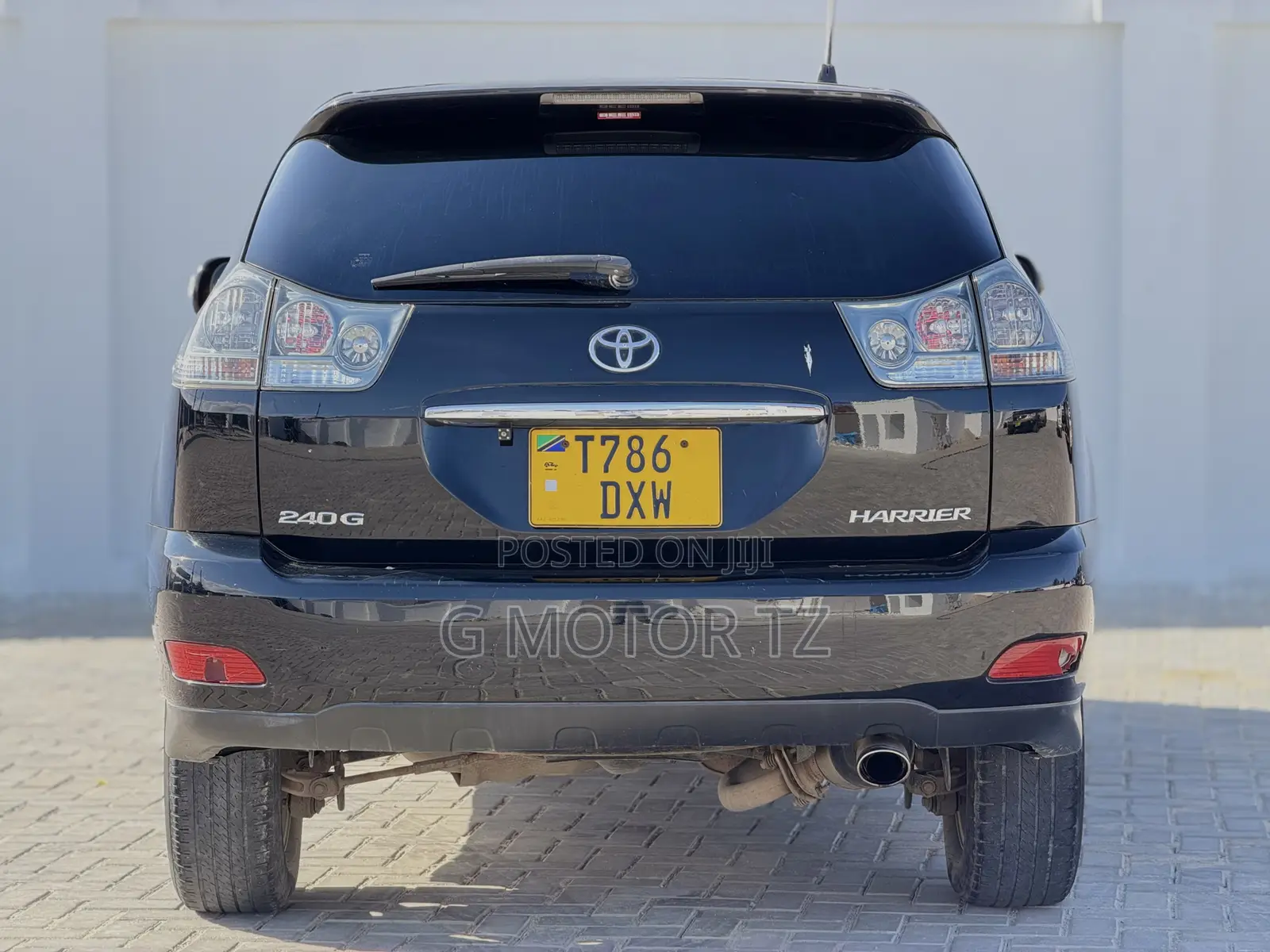 Toyota Harrier 2.4 2010 Black