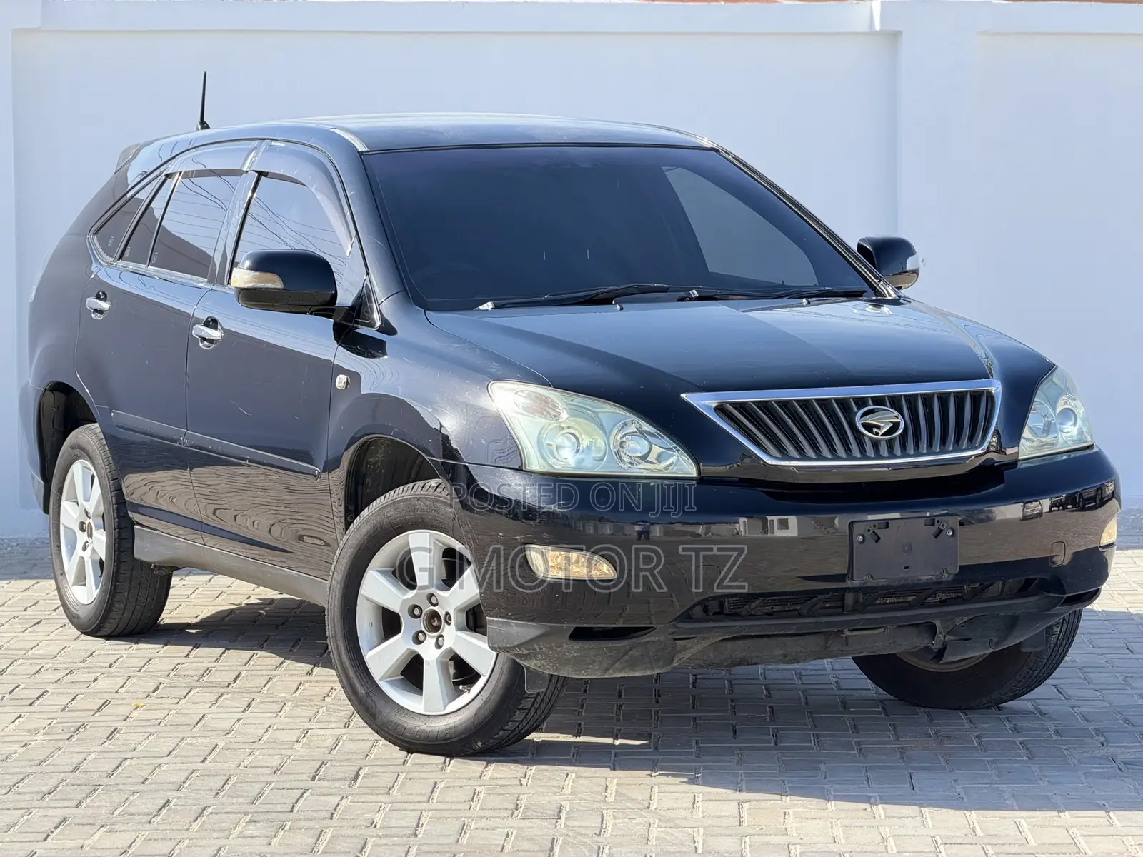 Toyota Harrier 2.4 2010 Black