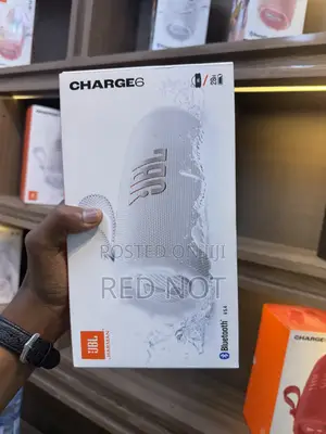 JBL Charge 6