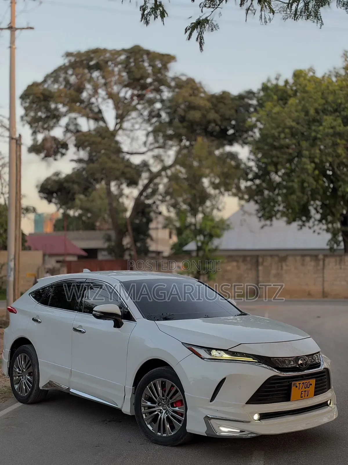 Toyota Harrier Z 2021 Ivory