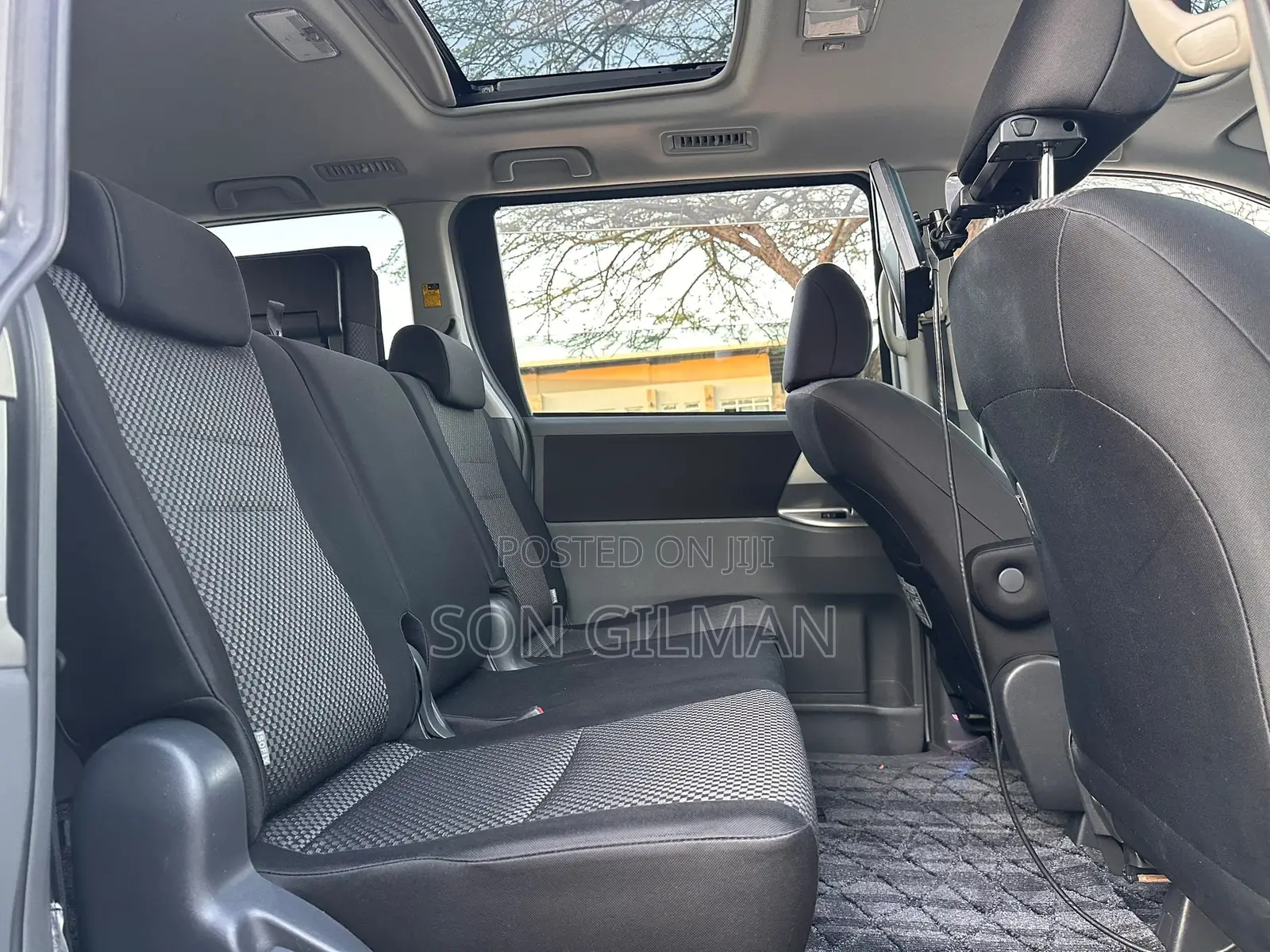 Toyota Noah 2008 Pearl
