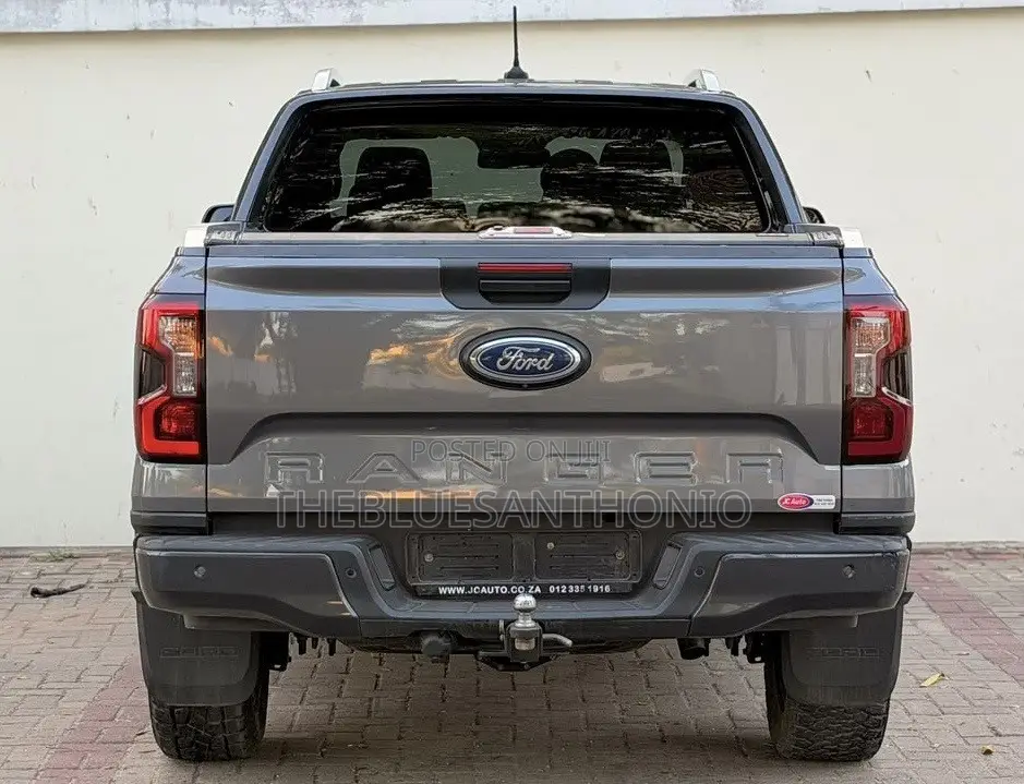Ford Ranger Wildtrak 2023 Gray