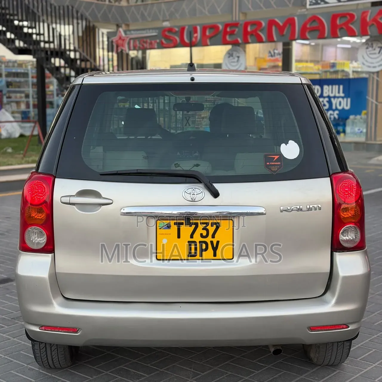 Toyota Raum 2004 Blue