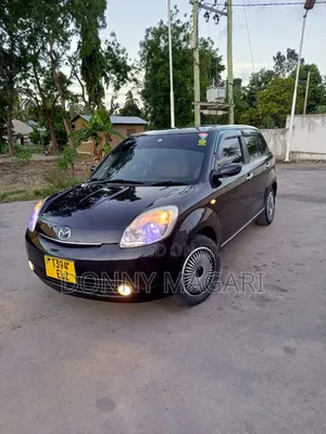 Mazda Verisa 2008 Maroon