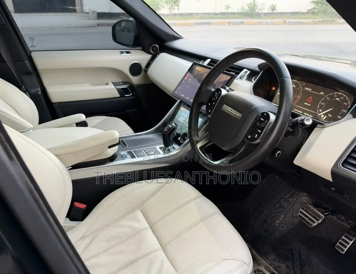 Land Rover Range Rover Sport HSE 4dr SUV 4WD (3.0L 6cyl S/C 8A) 2015