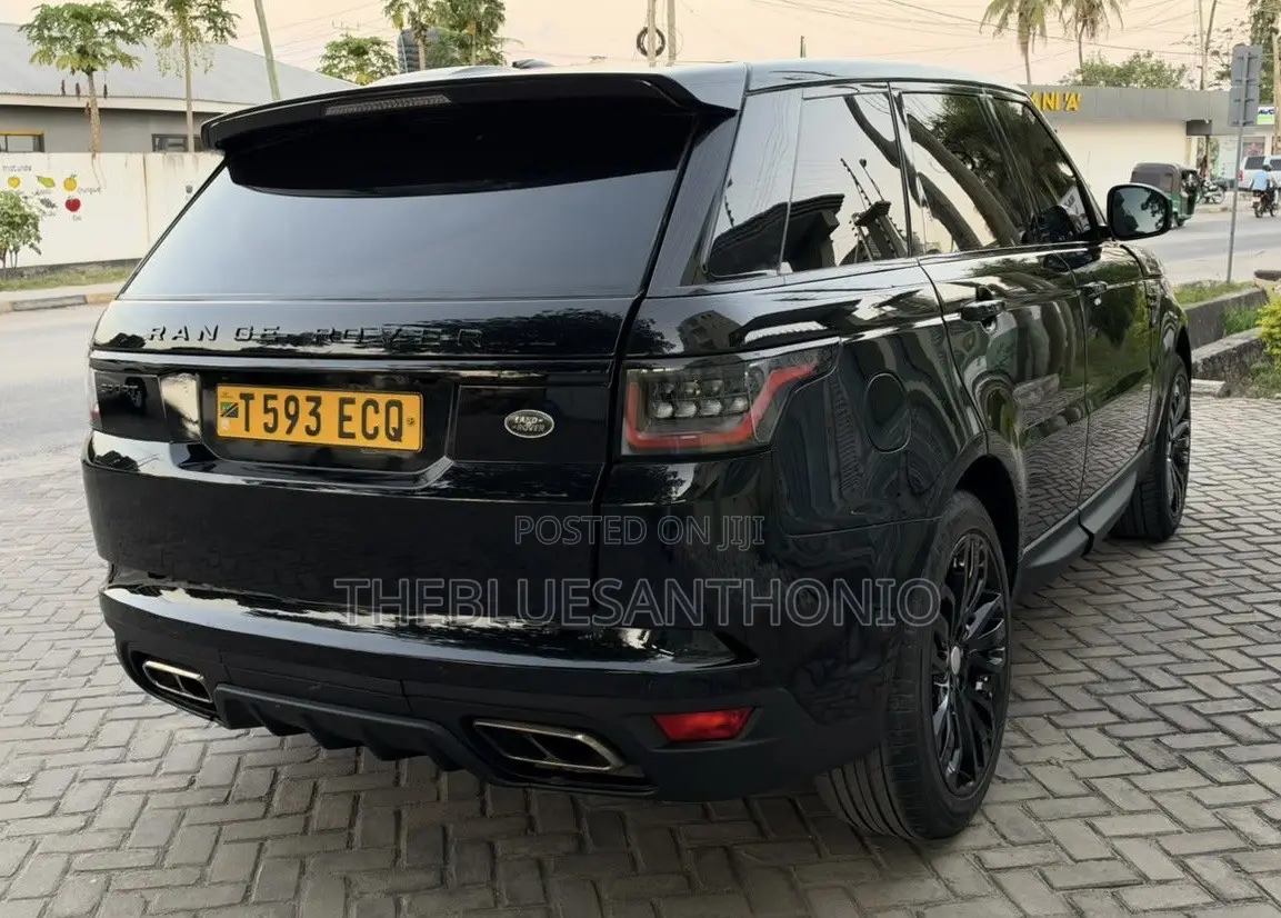 Land Rover Range Rover Sport HSE 4dr SUV 4WD (3.0L 6cyl S/C 8A) 2015