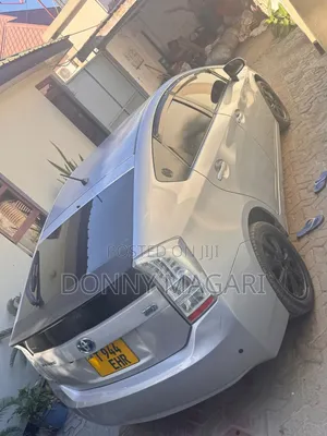 Toyota Prius 2010 Silver