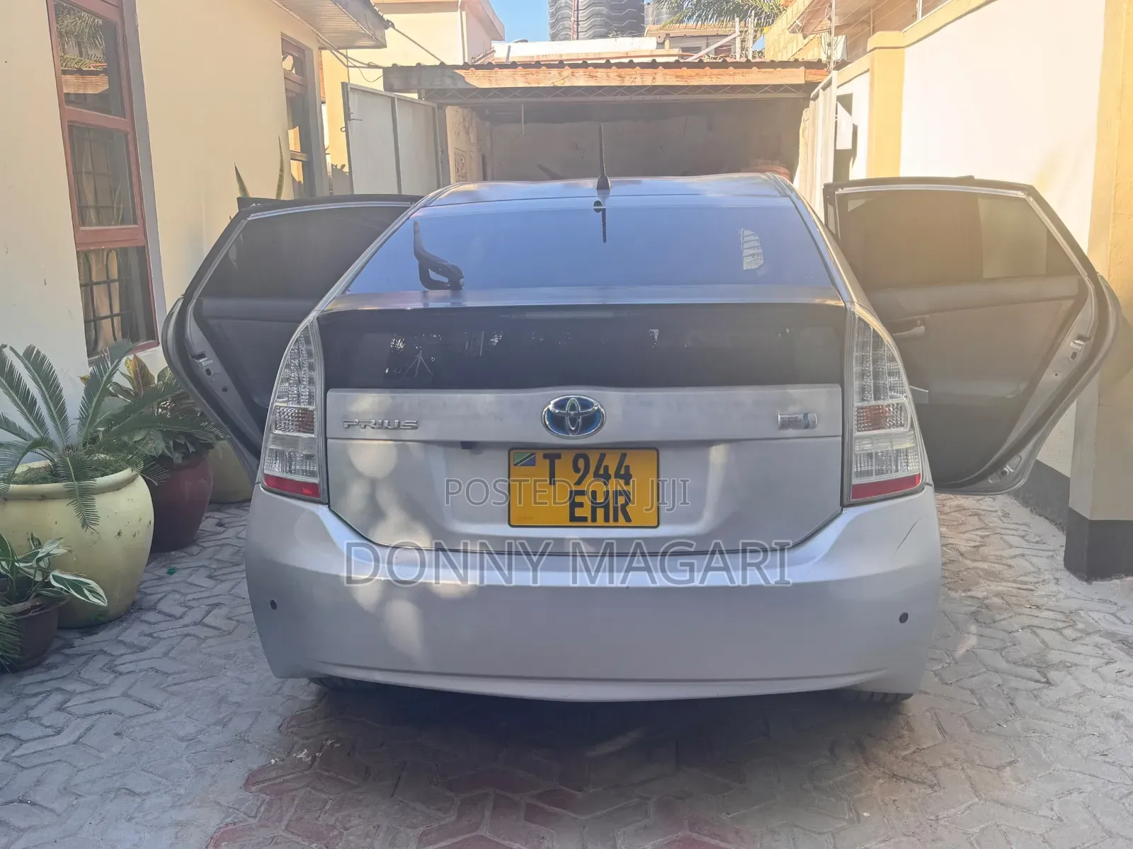 Toyota Prius 2010 Silver