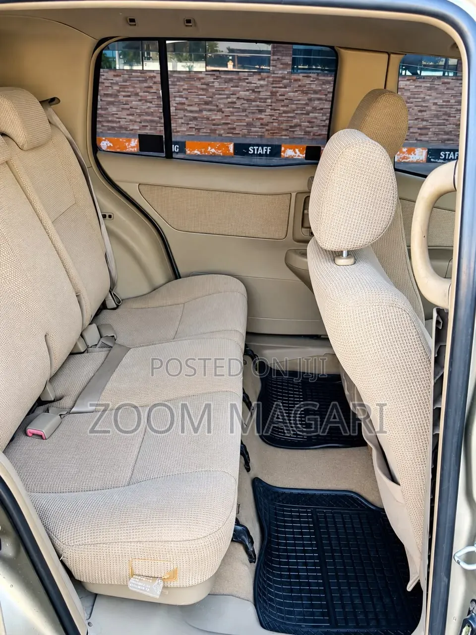 Toyota Raum 2003 Beige