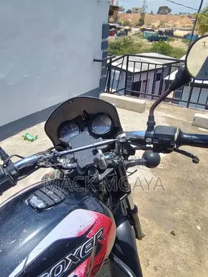 Bajaj Boxer 2020 Black