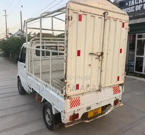 Suzuki Carry