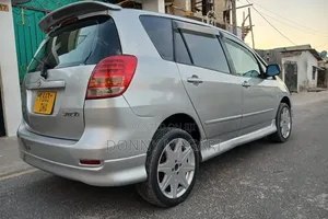 Toyota Corolla Spacio 2005 Silver
