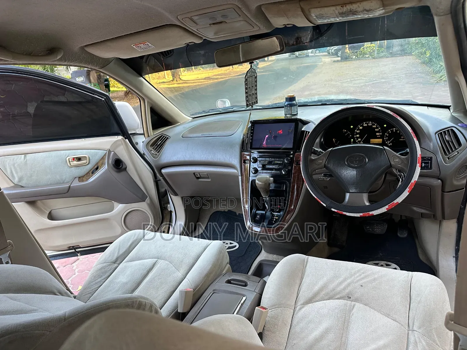 Toyota Harrier 2002 White