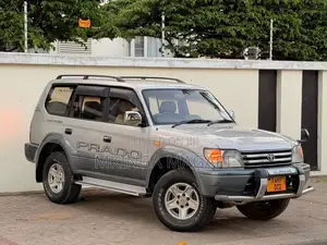 Toyota Land Cruiser Prado 2006 Silver