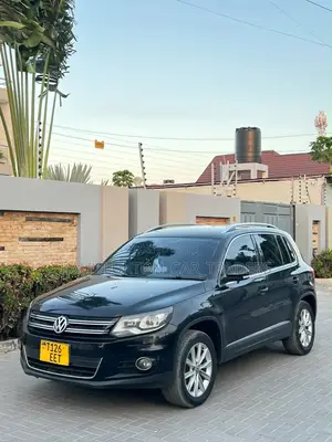 Volkswagen Tiguan 2014 Black