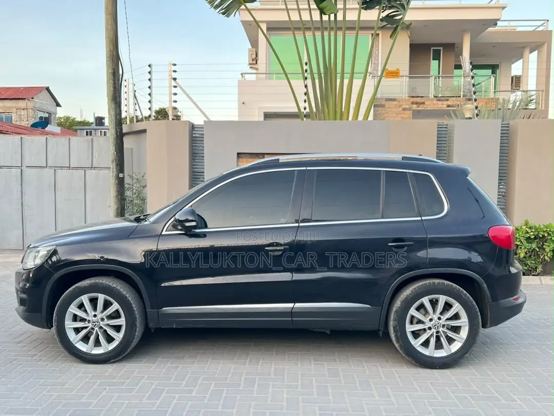 Volkswagen Tiguan 2014 Black