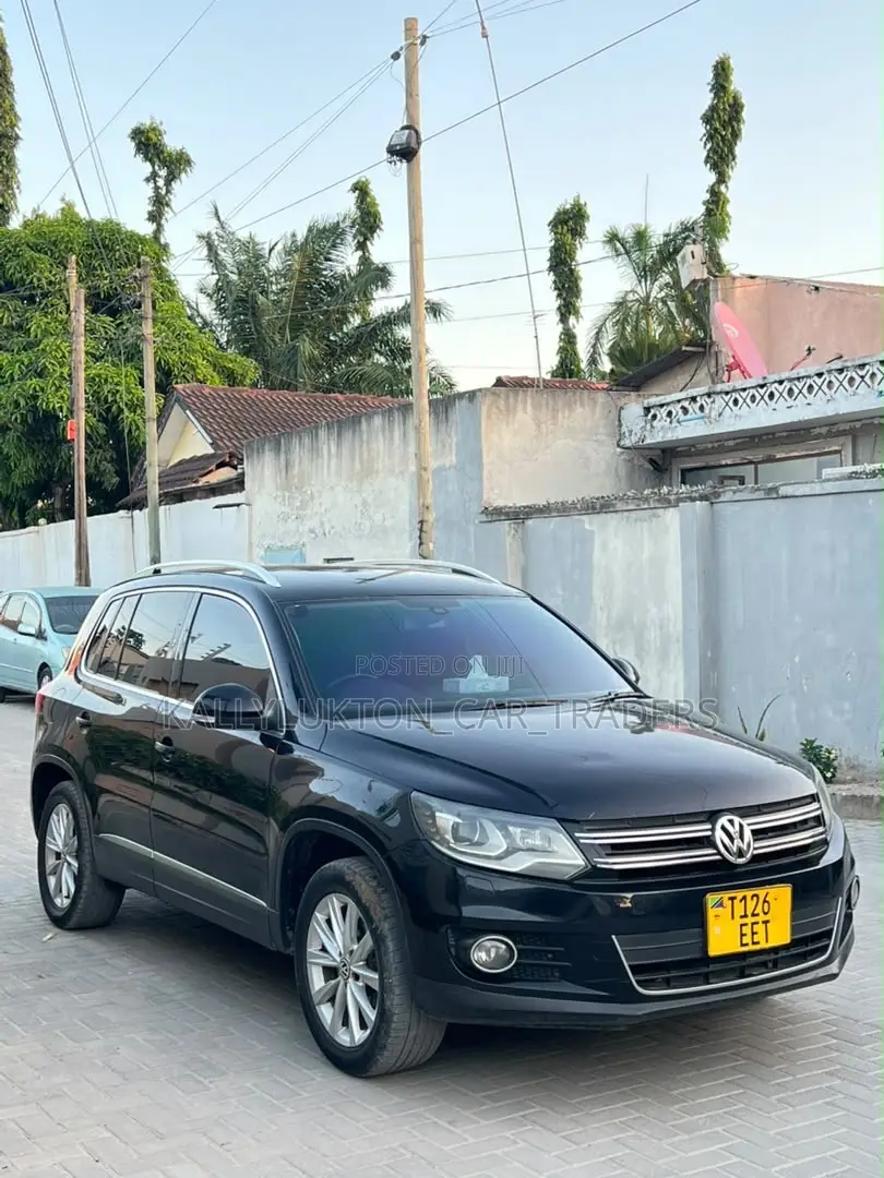 Volkswagen Tiguan 2014 Black
