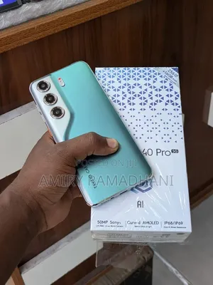 New Tecno Camon 40 256 GB Green