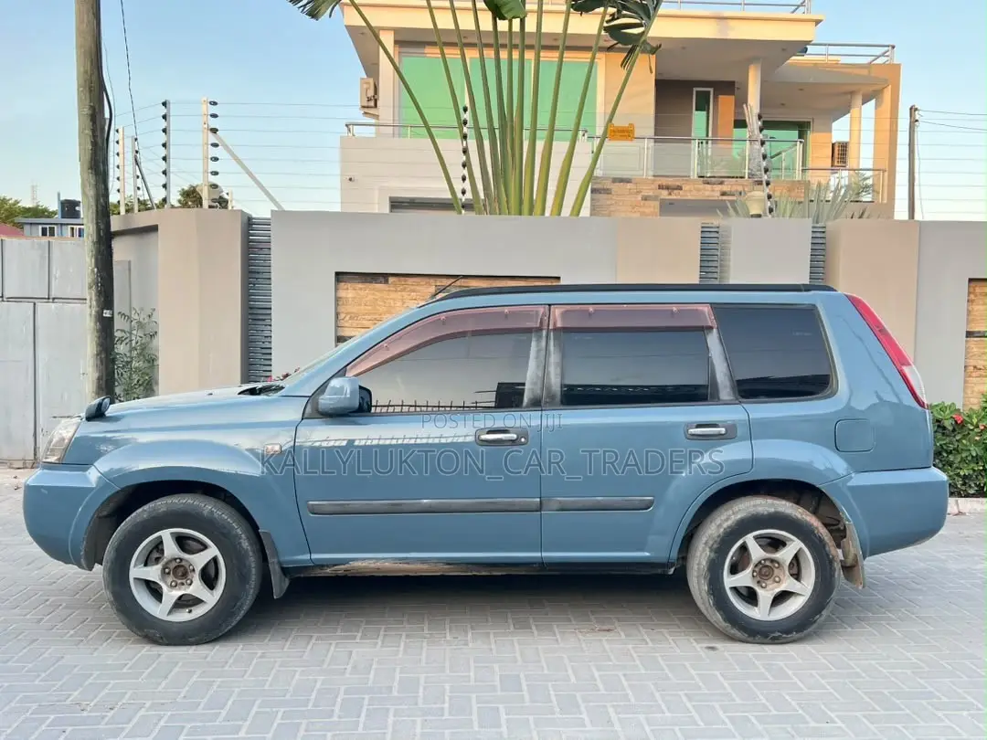 Nissan X-Trail 2005