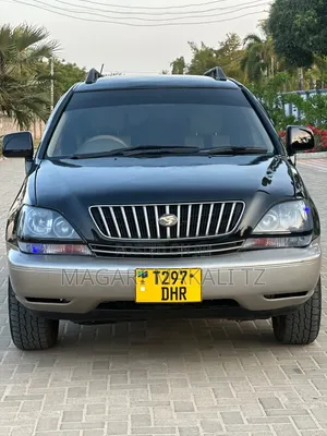 Toyota Harrier 2.2 16V 2003 Black