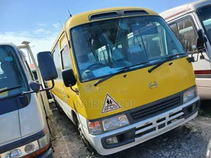 Toyota Coaster 2003 Yellow