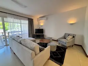Furnished 4bdrm Villa in Coolest Estate, Oyster Bay for rent