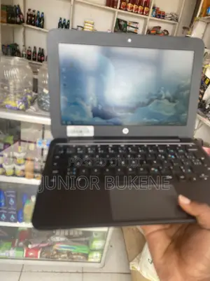 Laptop HP 250 G4 8GB Intel Core i5 SSHD (Hybrid) 256GB